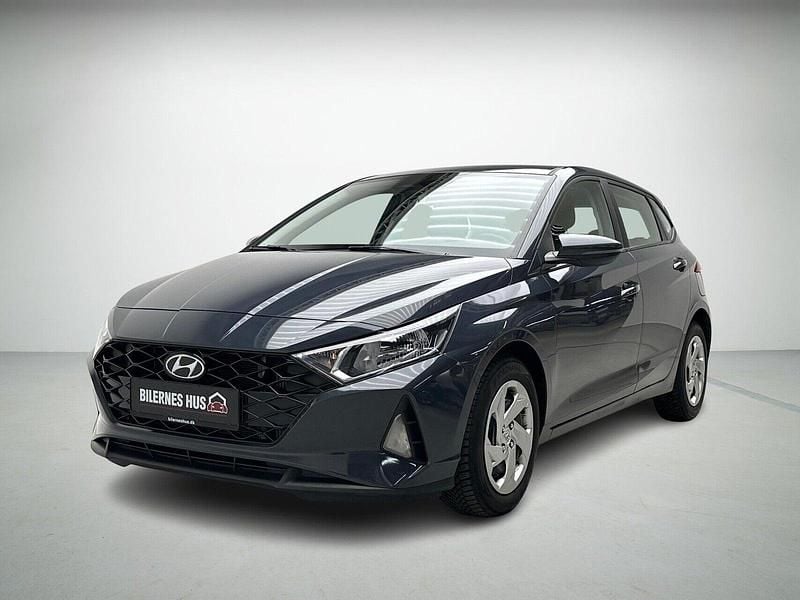 Gråmetal Brugt 2023 Hyundai i20 Essential Hatchback | 169.980 kr. (Fair pris) - Billede 1/4