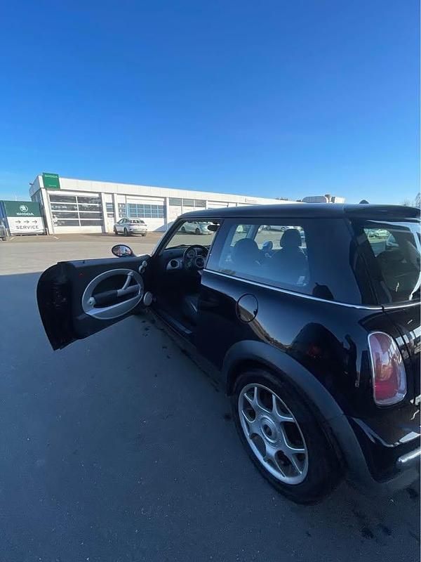 Brugt Mini Cooper 116 HK (85 kW) 2004 Hatchback