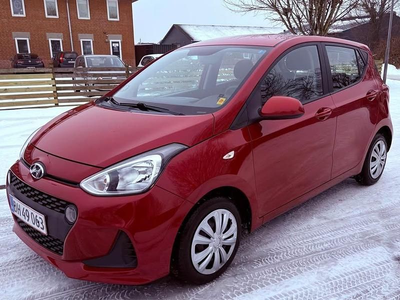 Brugt Hyundai i10 Premium 67 HK (49 kW) 2017 Rød Hatchback