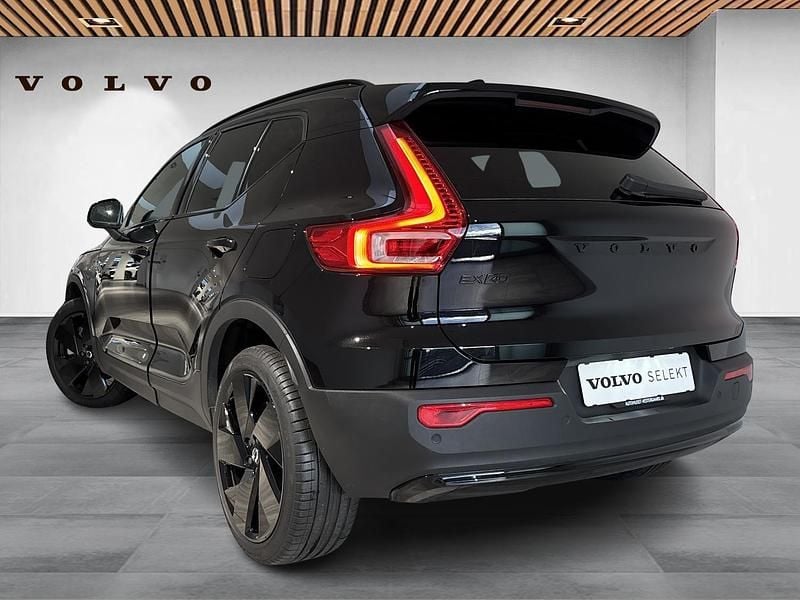 Brugt Volvo EX40 Single Motor Extended Range 185 kW (252 HK) 2024 Sort SUV