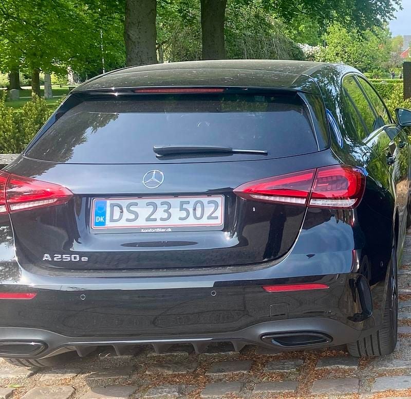 Brugt Mercedes A250 AMG line 218 HK (160 kW) 2020 Sort Hatchback