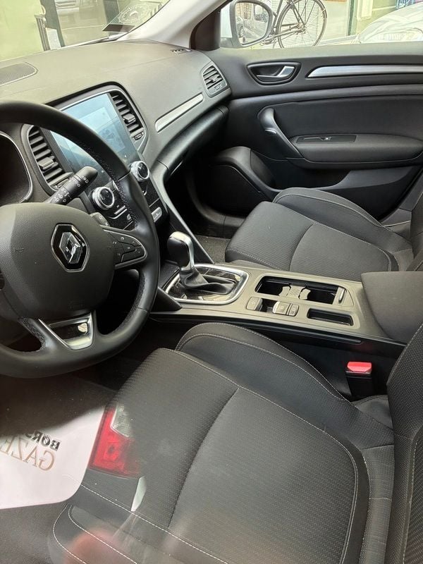 Hvid Brugt 2021 Renault Mégane IV Intens Stationcar | 145.000 kr. (God pris) - Billede 1/4