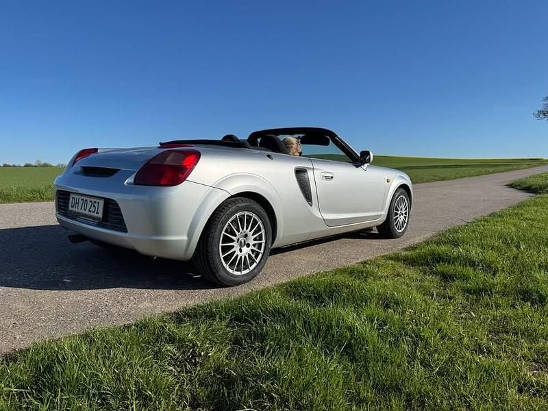Brugt Toyota MR2 140 HK (102 kW) 2000 Cabriolet