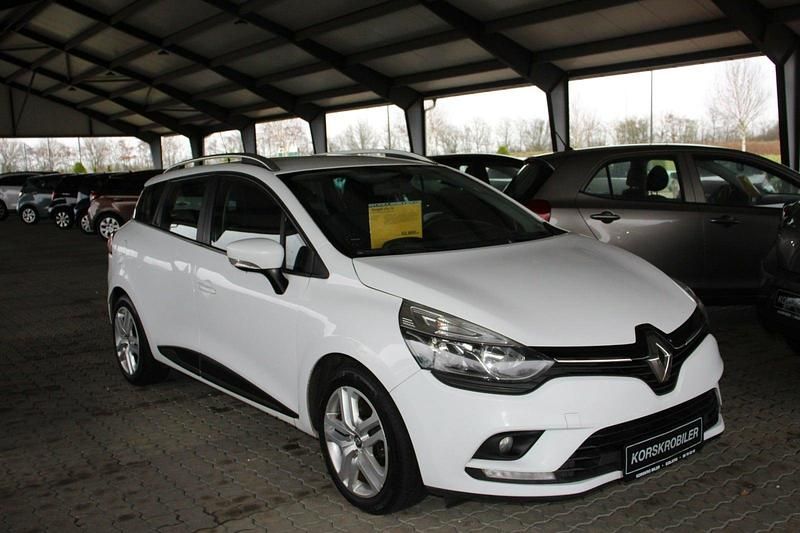 Hvid Brugt 2017 Renault Clio GrandTour Zen Stationcar | 62.800 kr. (Dyr) - Billede 1/4