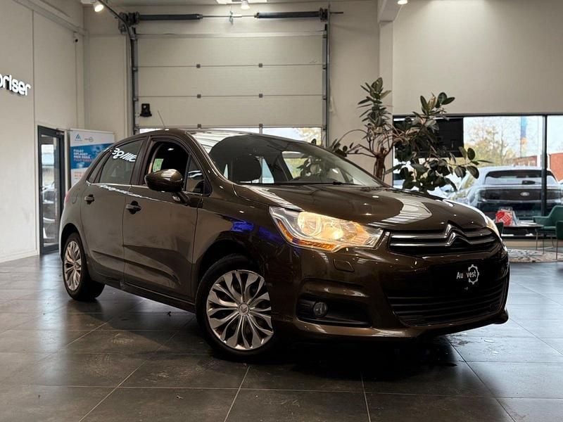 Bronzemetal Brugt 2014 Citroën C4 Exclusive Hatchback | 49.799 kr. (God pris) - Billede 1/4