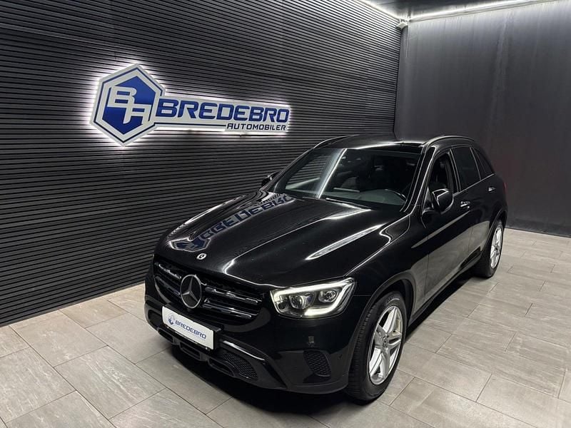 Sortmetal Brugt 2019 Mercedes GLC300 SUV | 439.500 kr. - Billede 1/4