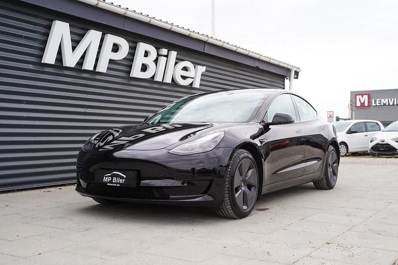 Sort Brugt 2022 Tesla Model 3 RWD Sedan | 229.700 kr. - Billede 1/4