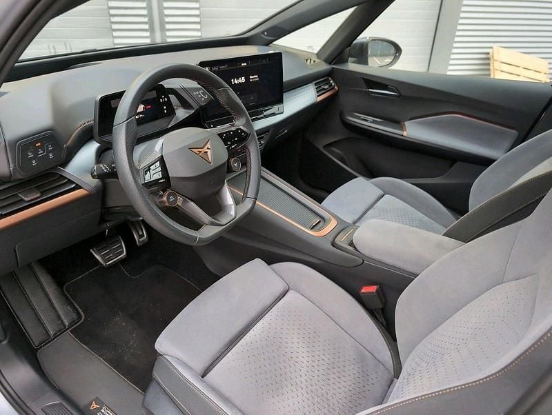 Brugt Cupra Born High 169 kW (231 HK) 2022 Sølvmetal Hatchback