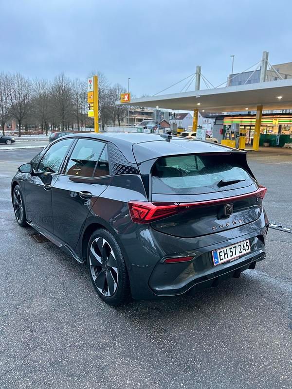 Brugt Cupra Born e-Boost 169 kW (231 HK) 2023 Grå Hatchback