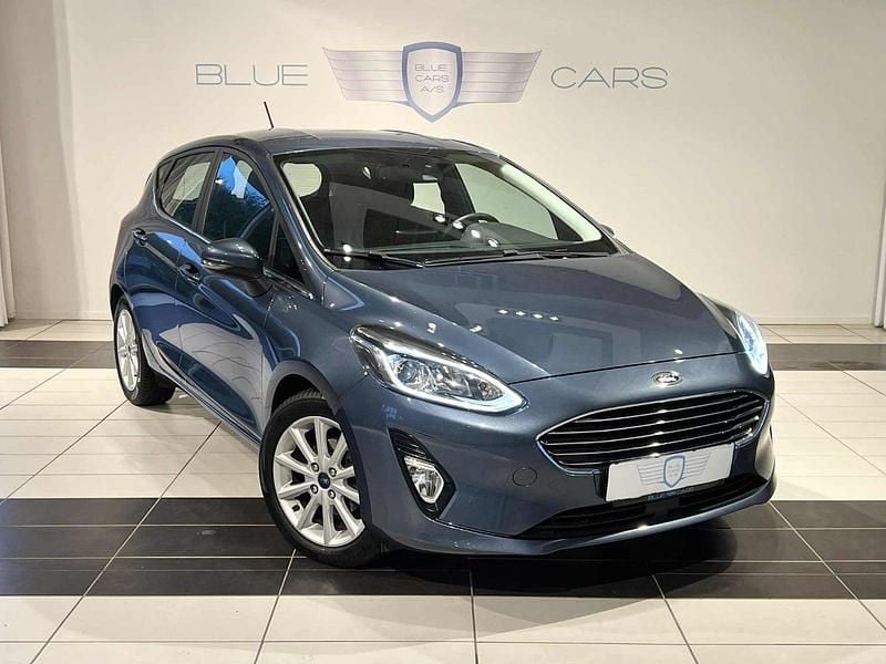 Blåmetal Brugt 2018 Ford Fiesta Titanium Hatchback | 89.900 kr. (Fair pris) - Billede 1/4