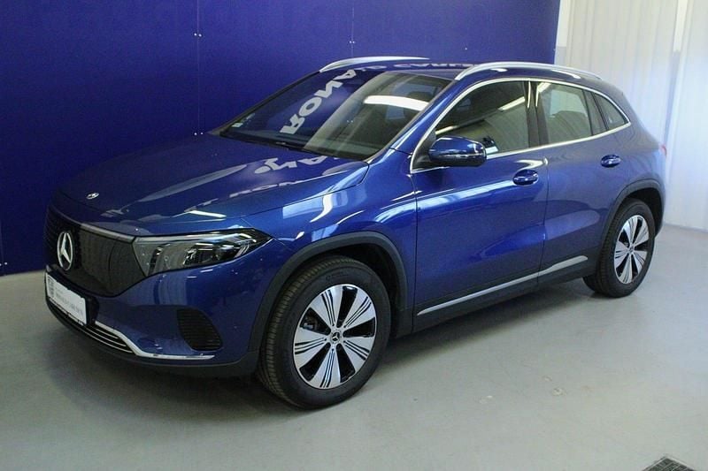 Brugt Mercedes EQA300 167 kW (228 HK) 2024 Blåmetal SUV