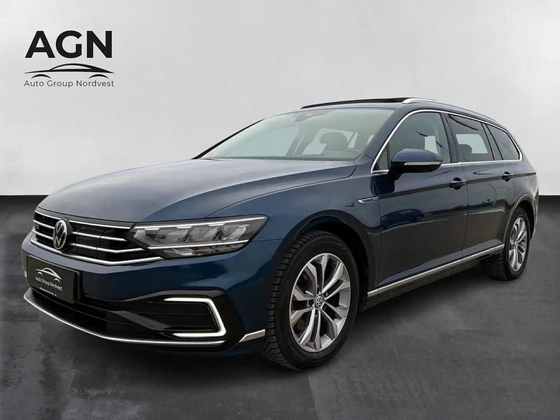 Blåmetal Brugt 2022 VW Passat GTE Stationcar | 239.500 kr. (Fair pris) - Billede 1/4