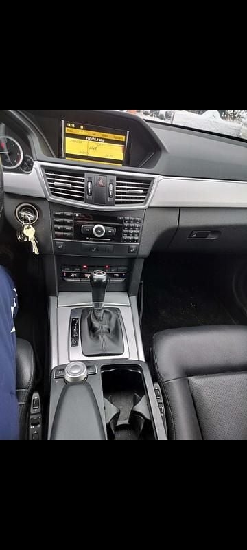 Brugt Mercedes E200 Elegance 136 HK (100 kW) 2011 Sort Stationcar