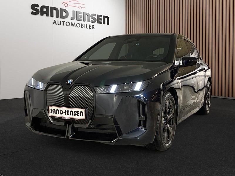 Brugt BMW iX M Sport 300 kW (408 HK) 2025 Carbonsortmetal SUV