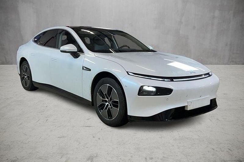 Hvid Brugt 2024 XPENG P7 Sedan | 274.800 kr. - Billede 1/4
