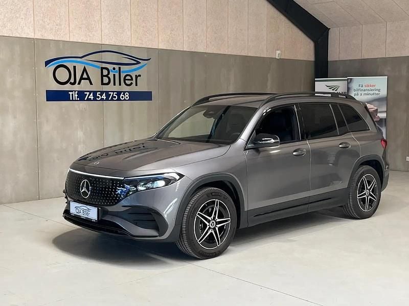 Gråmetal Brugt 2024 Mercedes EQB250+ AMG line SUV | 379.900 kr. (Dyr) - Billede 1/4