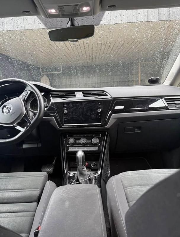 Brugt VW Touran Highline 150 HK (110 kW) 2018 Sort MPV