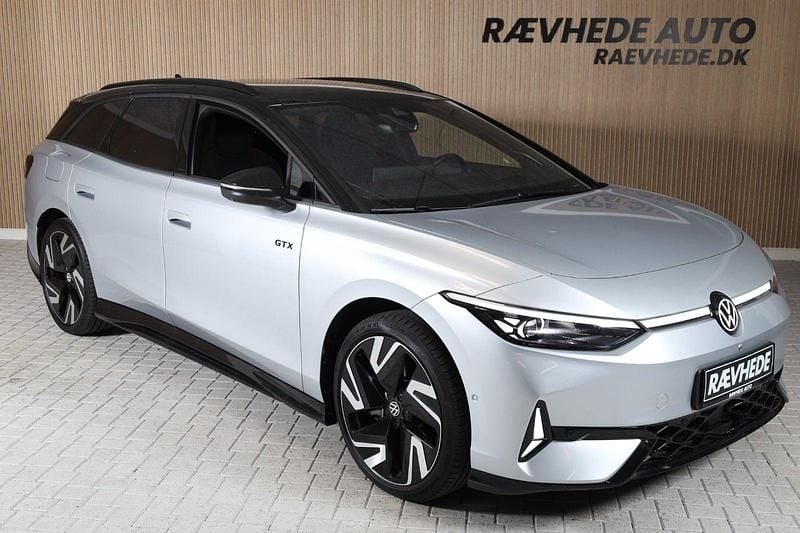 Sølvmetal Brugt 2025 VW ID.7 GTX Sedan | 539.900 kr. - Billede 1/4