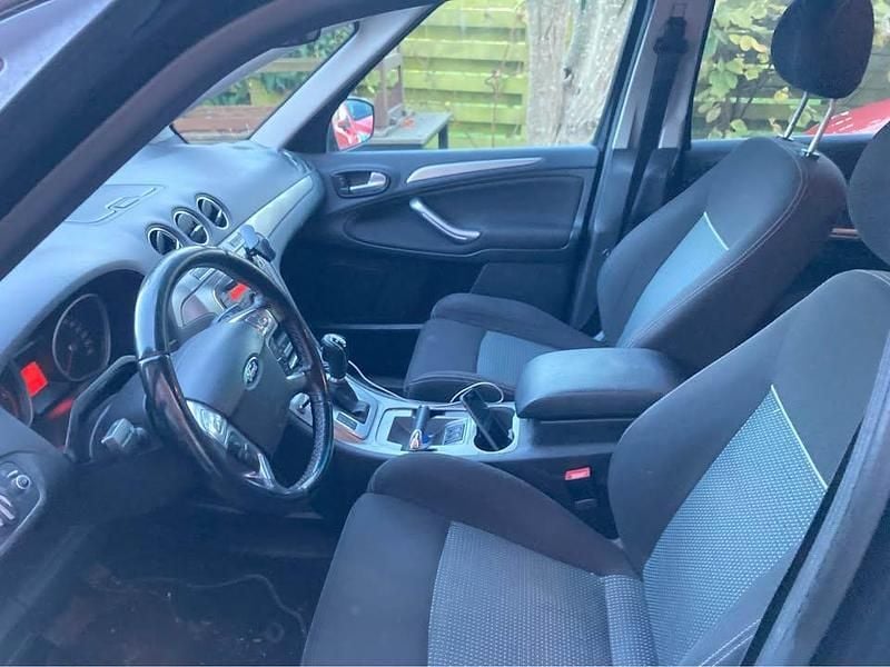 Brugt Ford S-MAX 239 HK (175 kW) 2011 MPV