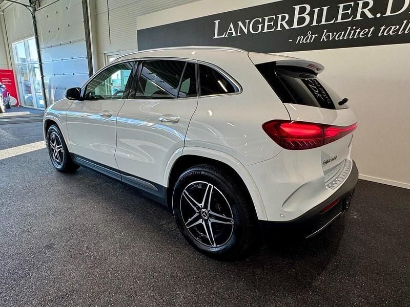 Brugt Mercedes EQA300 AMG line 167 kW (228 HK) 2024 Hvid SUV