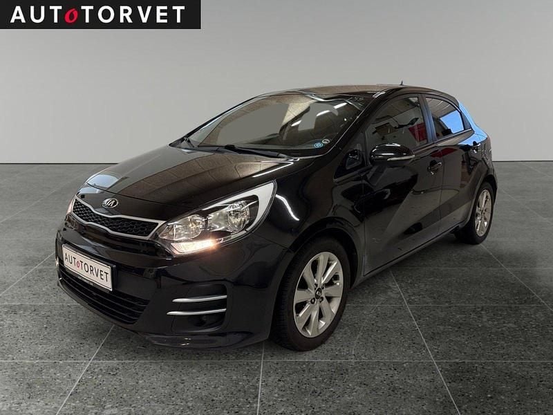Sort Brugt 2015 Kia Rio Active Hatchback | 54.700 kr. (God pris) - Billede 1/4