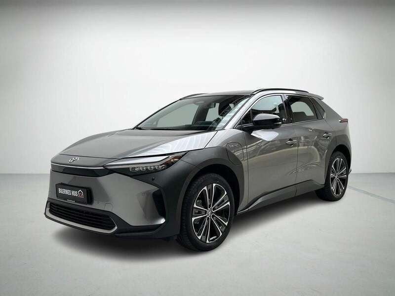 Gråmetal Brugt 2023 Toyota bZ4X Active SUV | 259.900 kr. (Fair pris) - Billede 1/4
