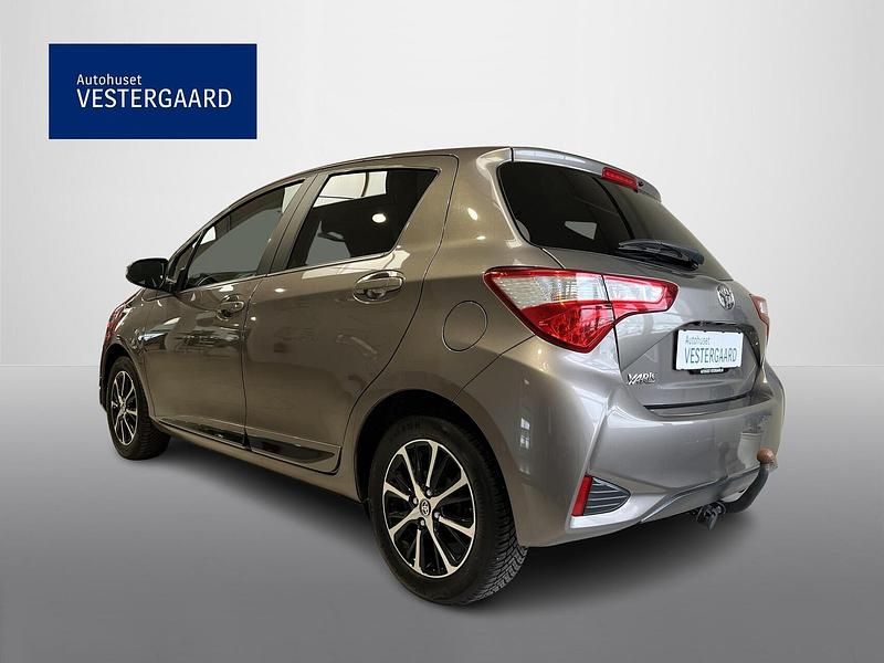 Brugt Toyota Yaris Limited 72 HK (52 kW) 2020 Grå Hatchback