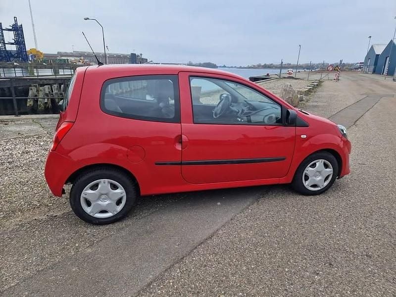 Brugt Renault Clio II 76 HK (55 kW) 2010 Hatchback