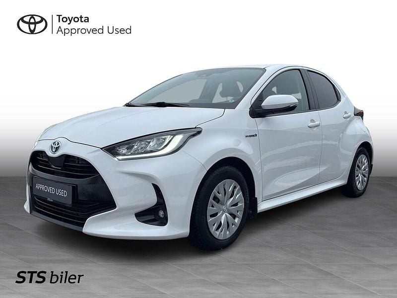 Pure white Brugt 2021 Toyota Yaris H3 Hatchback | 154.900 kr. (Fair pris) - Billede 1/3