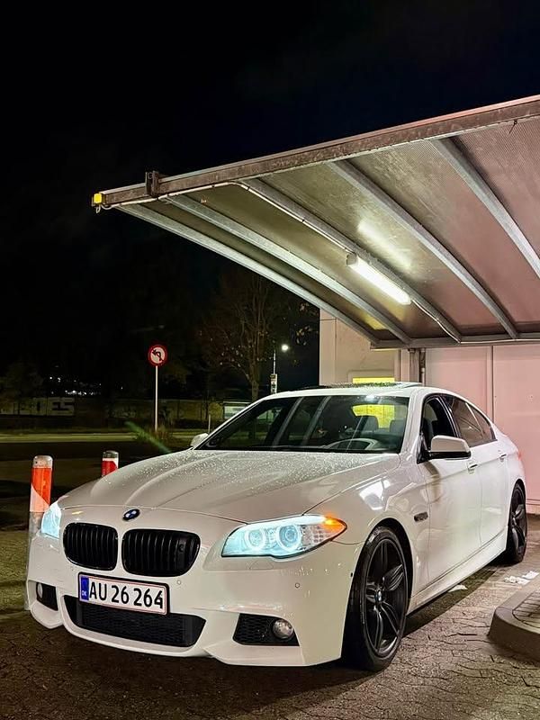 Brugt 2012 BMW 535 Comfort Edition Sedan | 179.900 kr. - Billede 1/4