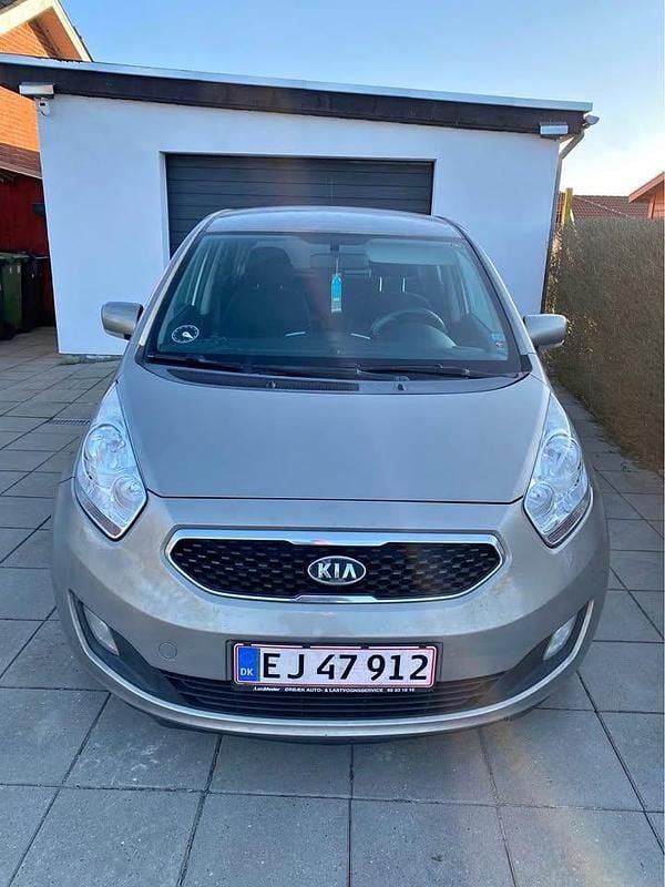 Brugt Kia Venga 90 HK (66 kW) 2012 Hatchback