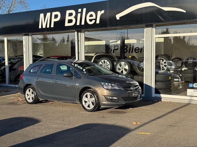 Grå Brugt 2015 Opel Astra Enjoy Stationcar | 39.900 kr. (Lidt for dyr) - Billede 1/4