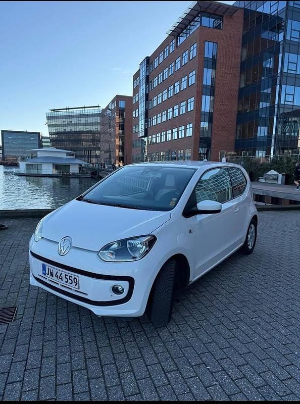 Hvid Brugt 2012 VW up! Hatchback | 37.500 kr. (Fair pris) - Billede 1/4