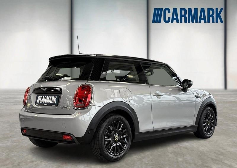 Brugt Mini Cooper SE Classic 135 kW (184 HK) 2023 Sølvmetal Hatchback