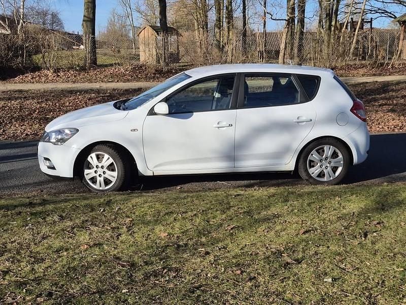 Brugt Kia Ceed Active 2010 Hatchback