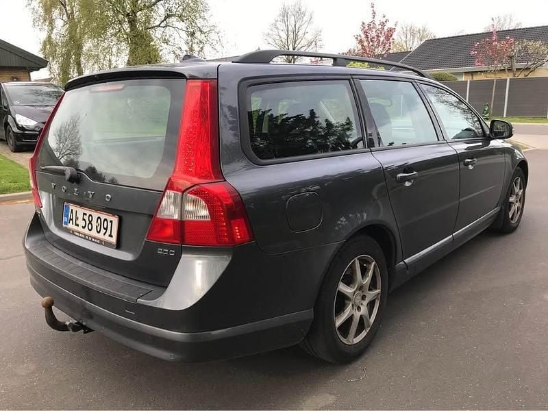 Brugt Volvo V70 136 HK (100 kW) 2009 Stationcar