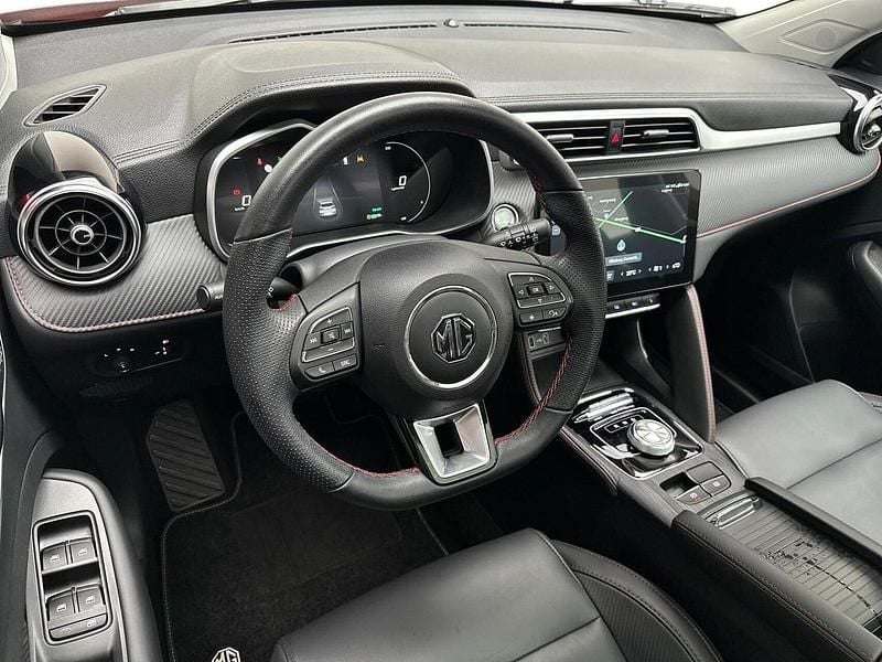 Brugt MG ZS Luxury 114 kW (156 HK) 2022 Rød SUV