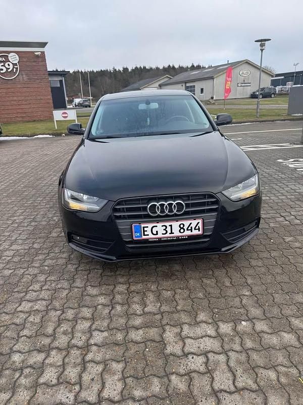 Brugt Audi A4 Comfort 150 HK (110 kW) 2014 Sort Sedan