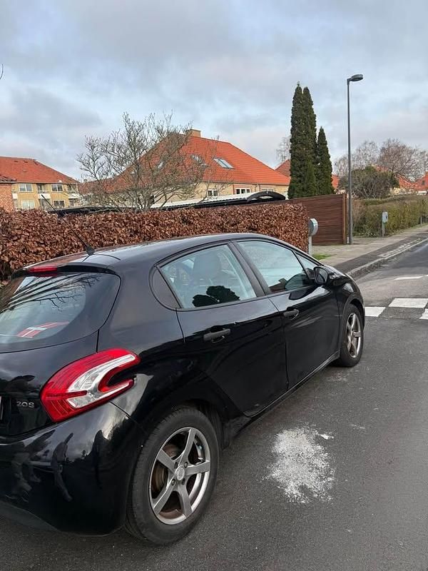 Brugt Peugeot 208 68 HK (50 kW) 2013 Hatchback