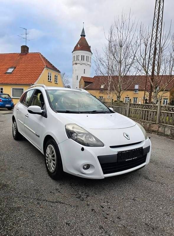Brugt Renault Clio GrandTour 75 HK (55 kW) 2012 Stationcar