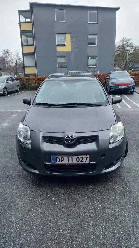 Grå Brugt 2007 Toyota Auris Luna Hatchback | 32.900 kr. (Super pris) - Billede 1/3