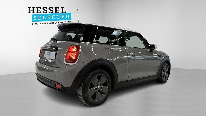 Brugt Mini Cooper Essential 135 kW (184 HK) 2021 Grå Hatchback