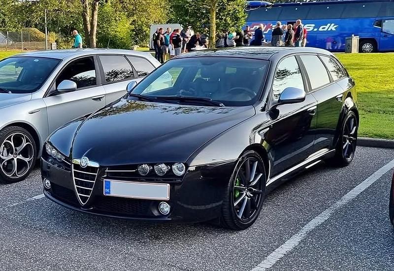 Brugt 2009 Alfa Romeo 159 Ti Stationcar | 99.995 kr. - Billede 1/4