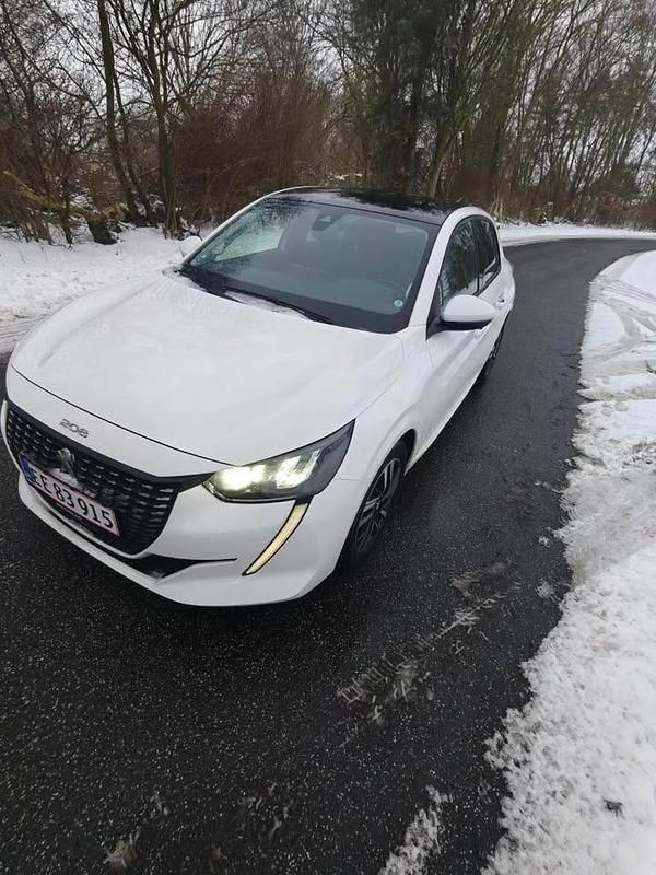 Brugt Peugeot 208 Allure Sky 100 HK (73 kW) 2020 Hvid Hatchback