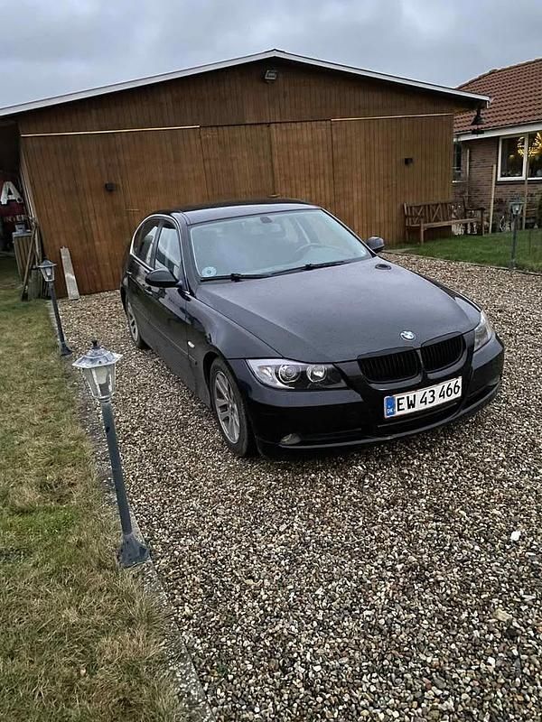Brugt BMW 325 258 HK (189 kW) 2005 Sedan