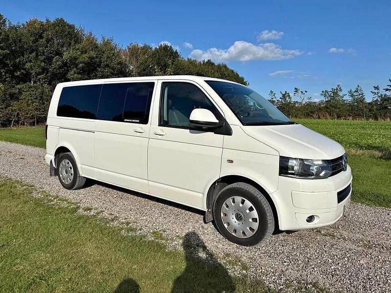 Hvid Brugt 2014 VW Caravelle MPV | 124.900 kr. (Fair pris) - Billede 1/4