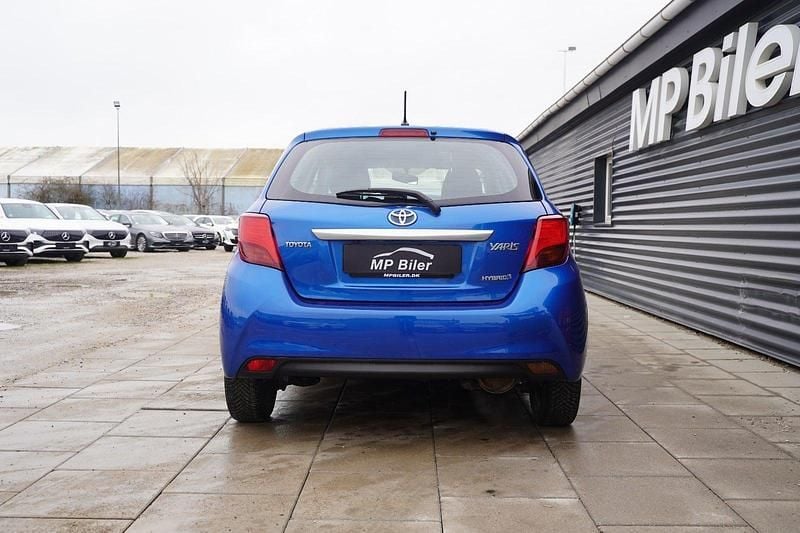 Brugt Toyota Yaris Hybrid Comfort 100 HK (73 kW) 2016 Blåmetal Hatchback