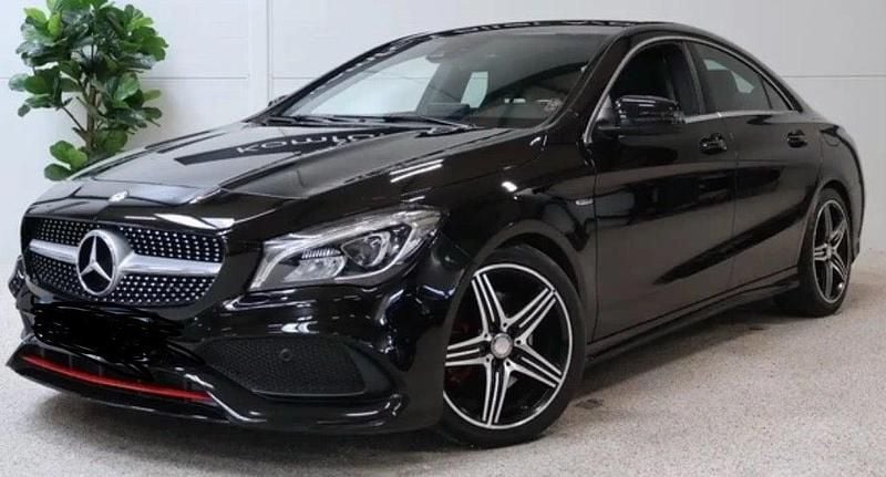 Sort Brugt 2016 Mercedes CLA250 AMG line Sedan | 214.900 kr. - Billede 1/4