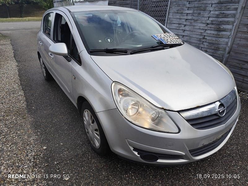 Brugt Opel Corsa Business 75 HK (55 kW) 2007 Hatchback