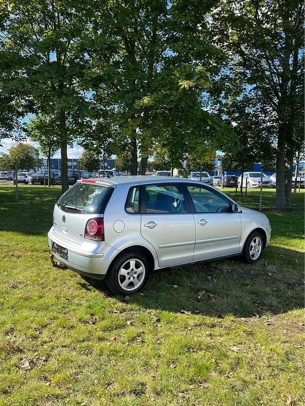 Brugt VW Polo 75 HK (55 kW) 2006 Hatchback
